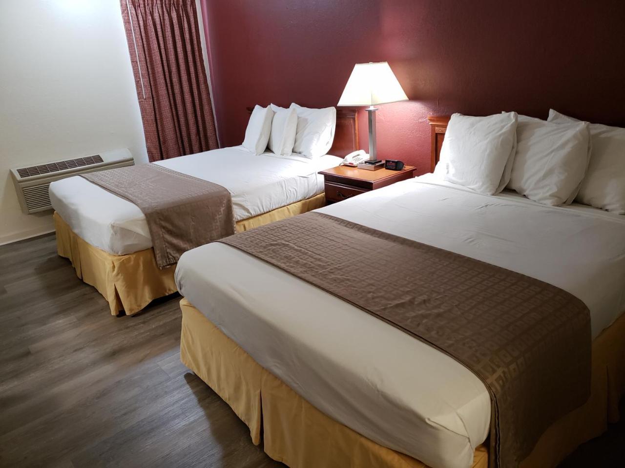Travel Inn Of Buford Exteriör bild