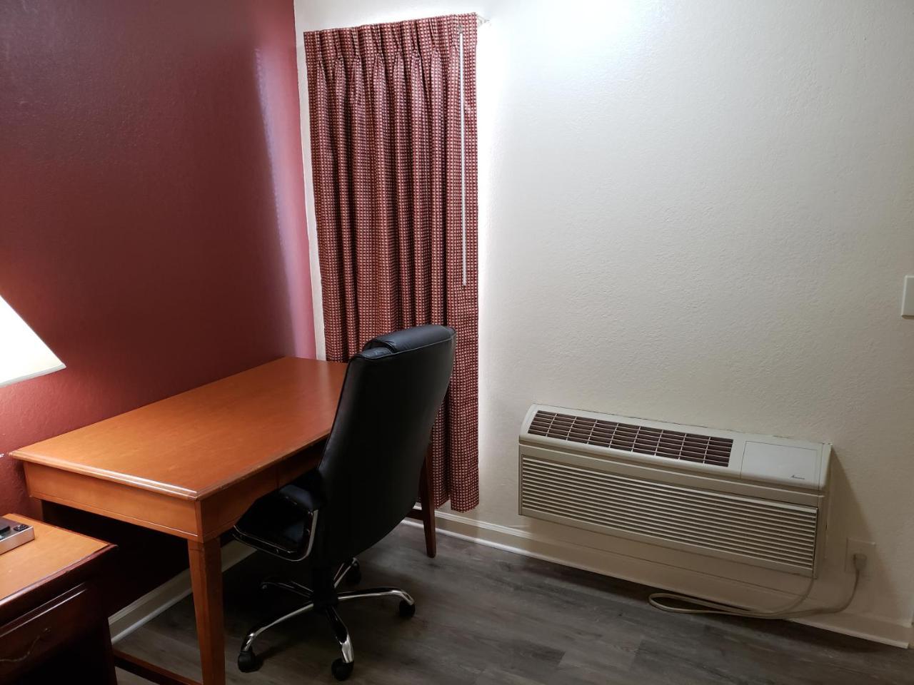 Travel Inn Of Buford Exteriör bild